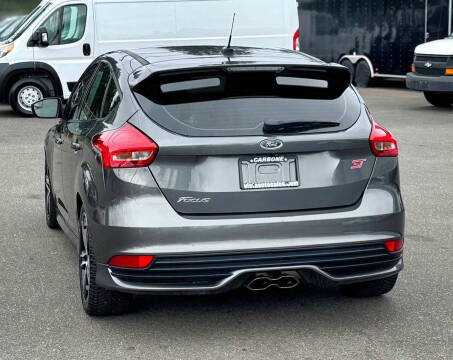 2018 Ford Focus ST