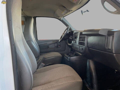 2015 GMC Savana 2500