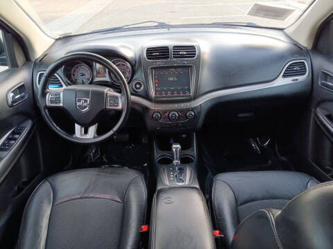 2018 Dodge Journey Crossroad