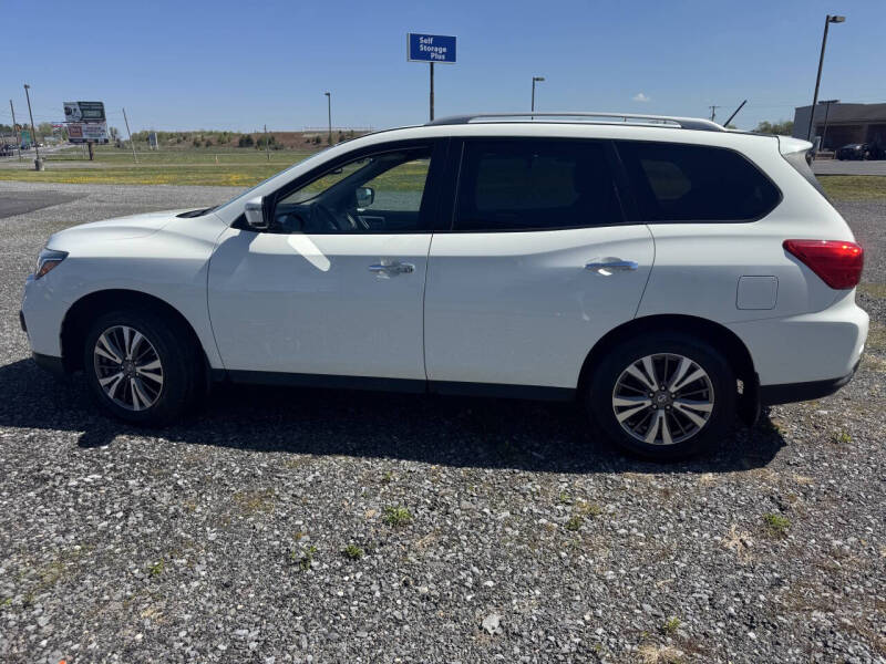 2017 Nissan Pathfinder S