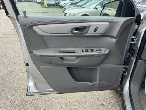 2014 Chevrolet Traverse LS