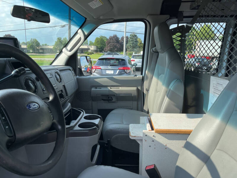 2010 Ford E-Series E-350 SD