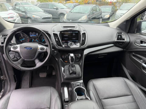 2015 Ford Escape Titanium