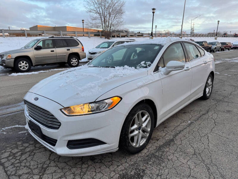 Ford Fusion's photo