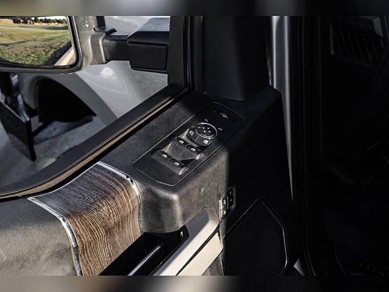 2020 Ford F-350 Super Duty Lariat