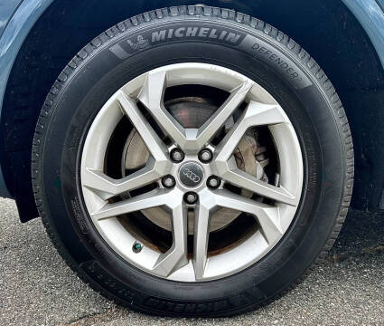 2018 Audi Q5 2.0T quattro Premium