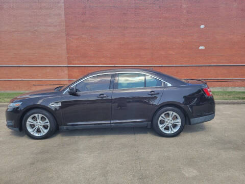 2013 Ford Taurus SEL