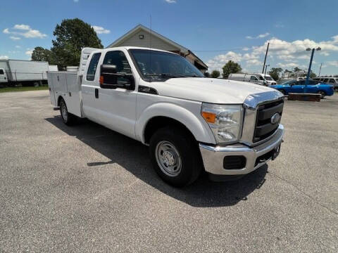 2015 Ford F-250 Super Duty for sale at Auto Connection 210 LLC in Angier NC