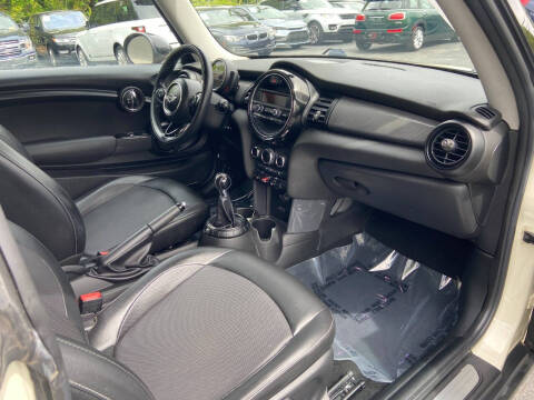 2015 MINI Hardtop 2 Door Cooper