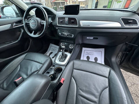 2015 Audi Q3 2.0T quattro Premium Plus