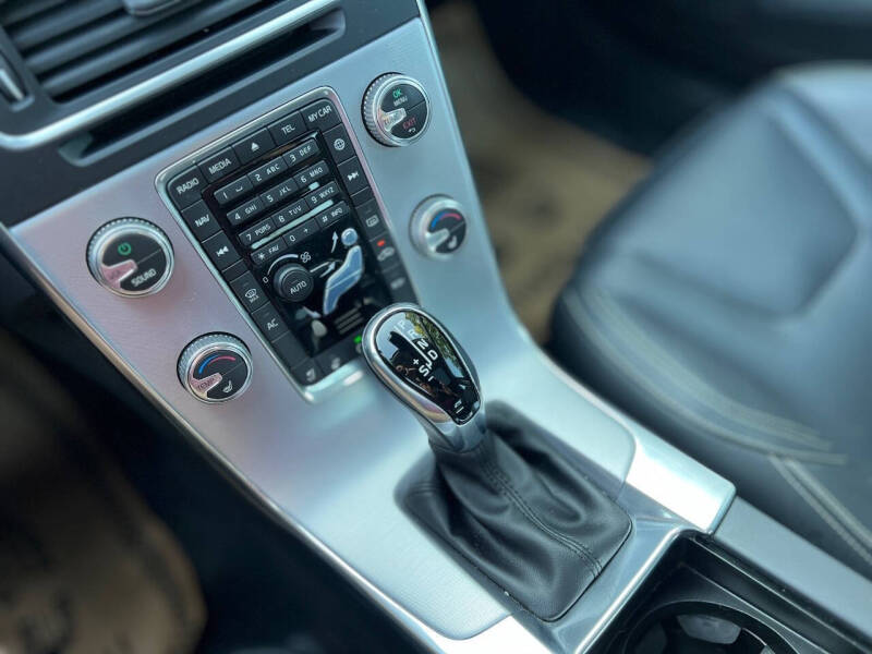 2018 Volvo S60 T5 Dynamic