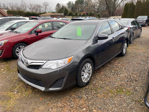 2013 Toyota Camry for sale at VITALIYS AUTO SALES in Chicopee MA