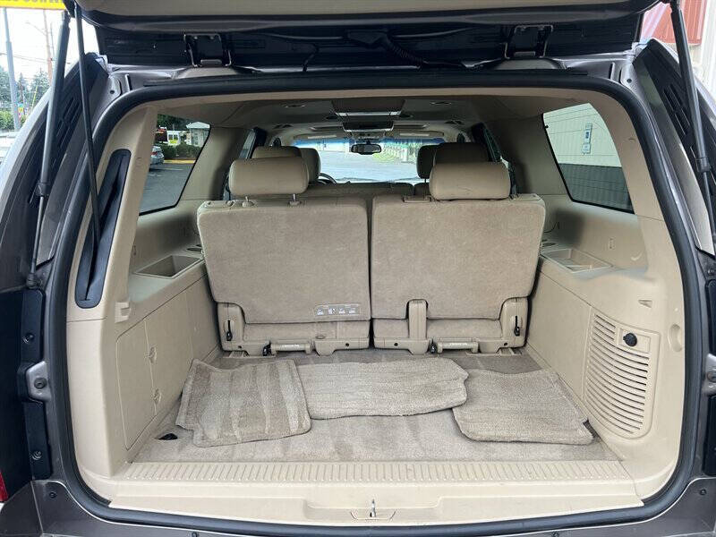 2012 Chevrolet Suburban LT