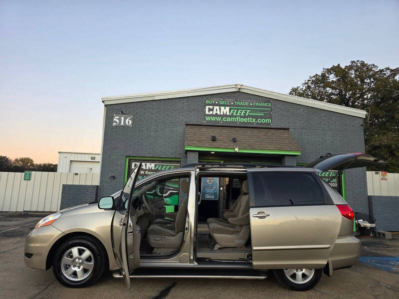2009 Toyota Sienna LE 7-Passenger