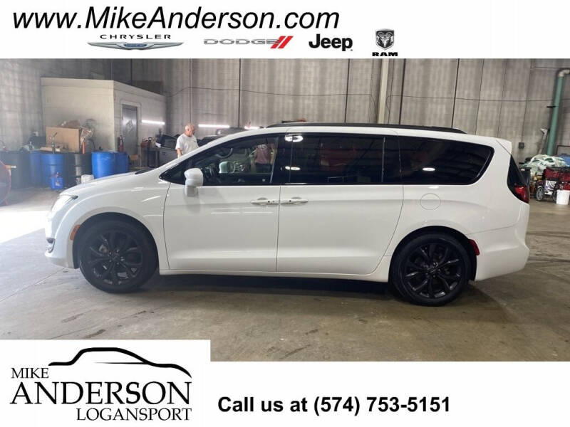 2020 Chrysler Pacifica Touring L Plus