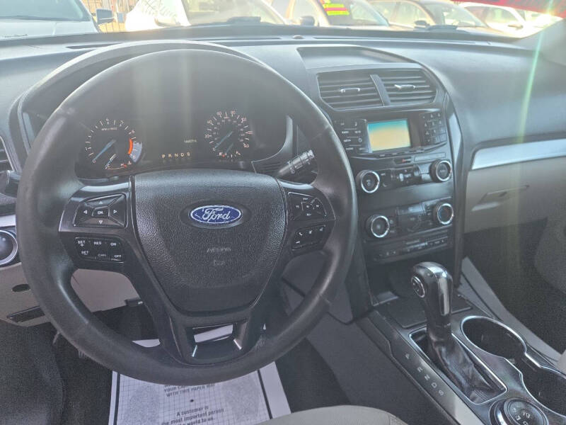 2018 Ford Explorer