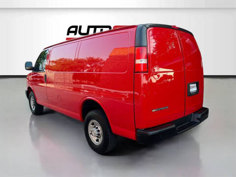 2024 Chevrolet Express 2500