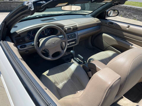2004 Chrysler Sebring LXi