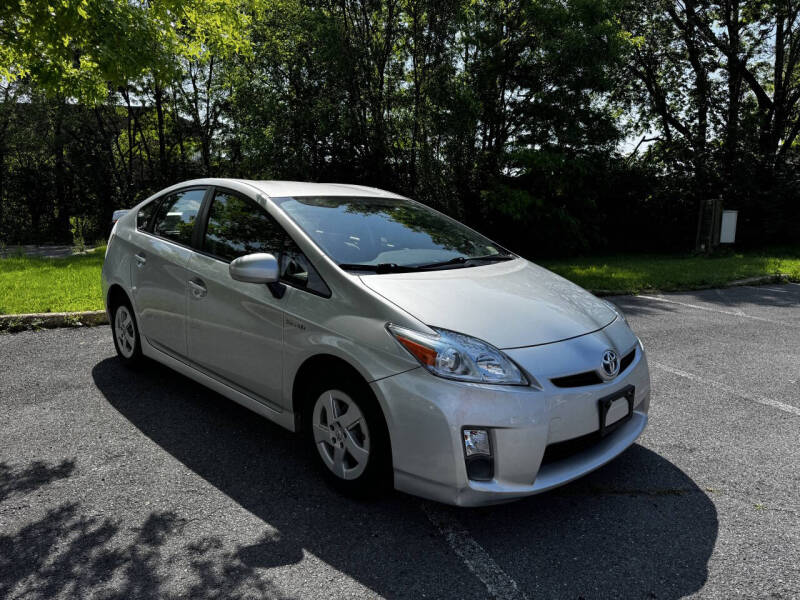 2010 Toyota Prius III