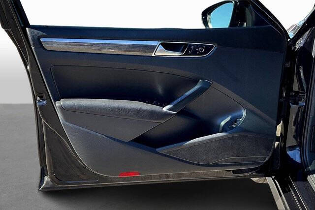 2017 Volkswagen Passat 1.8T SE