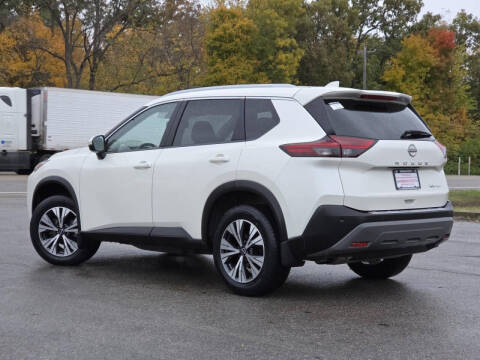 2022 Nissan Rogue SV