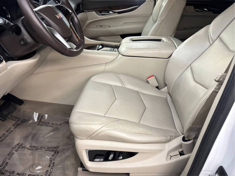 2017 Cadillac Escalade Premium Luxury