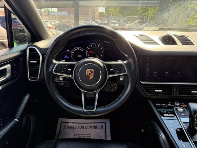 2020 Porsche Cayenne Coupe