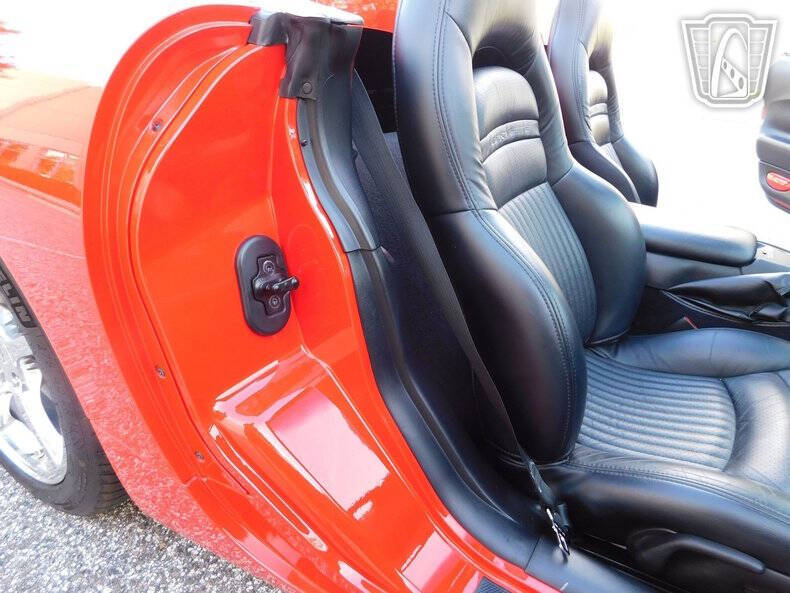 2004 Chevrolet Corvette