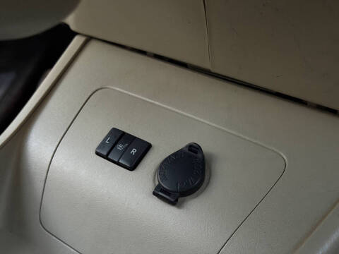 2013 Toyota Prius Four