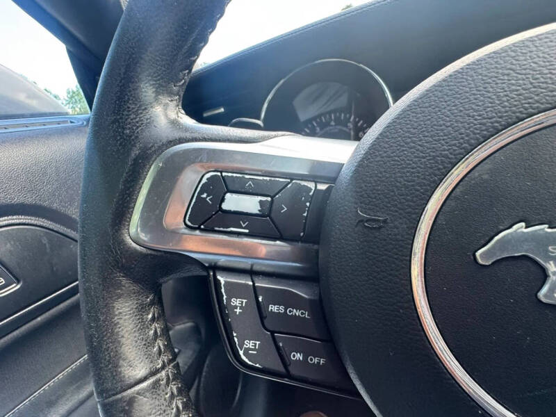 2015 Ford Mustang V6