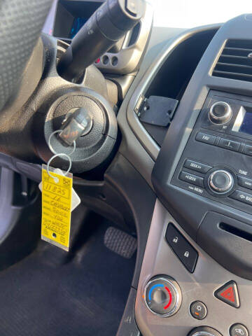 2016 Chevrolet Sonic LS Auto