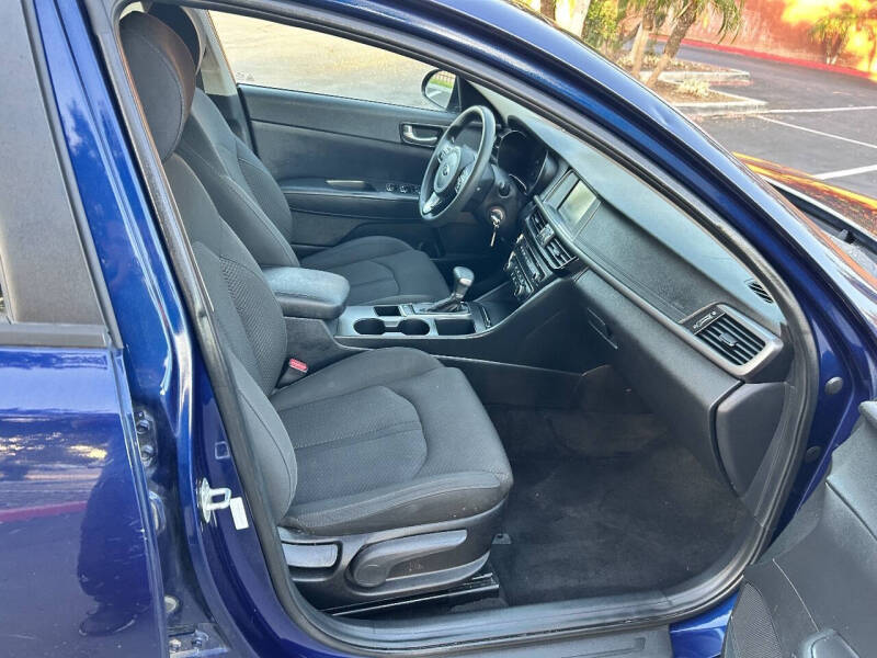 2018 Kia Optima LX