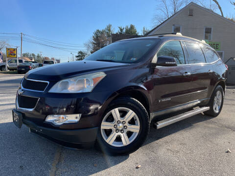 2009 Chevrolet Traverse for sale at J's Auto Exchange in Derry NH