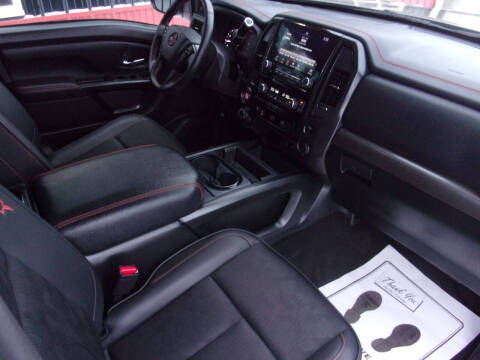 2024 Nissan Titan PRO-4X