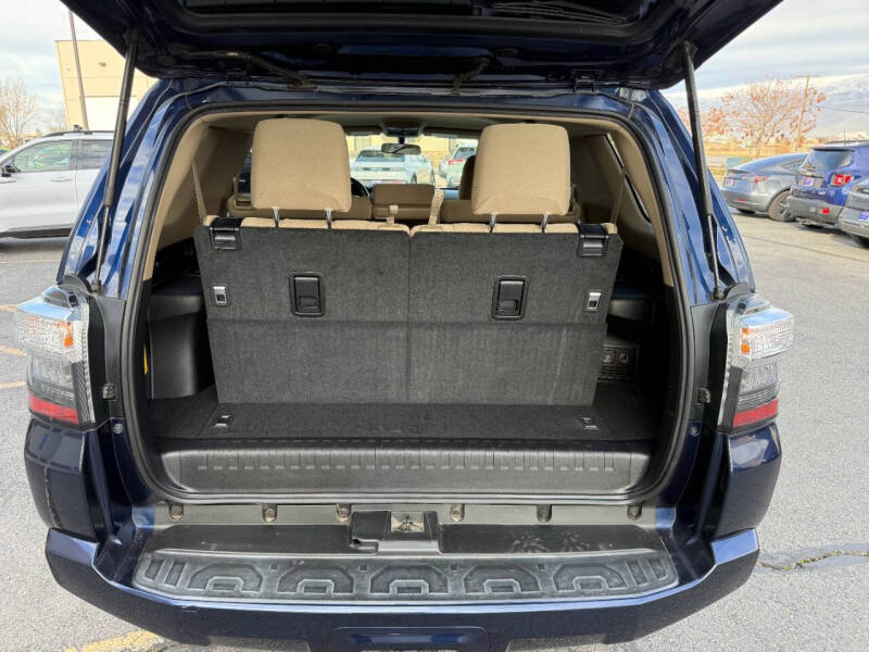 2018 Toyota 4Runner SR5