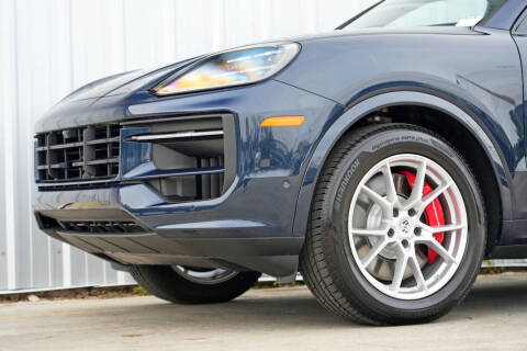 2025 Porsche Cayenne S