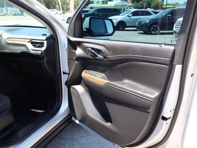 2019 GMC Acadia SLE-2