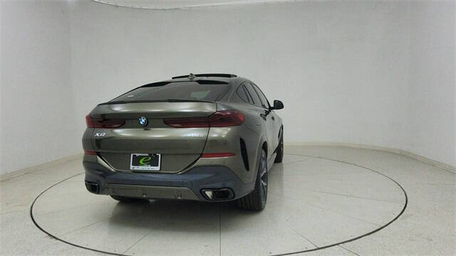 2023 BMW X6 xDrive40i