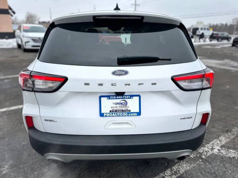 2022 Ford Escape SEL