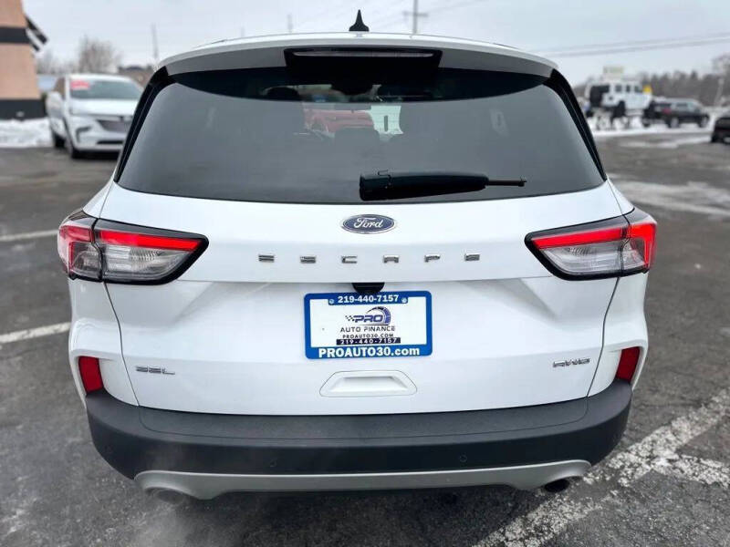 2022 Ford Escape SEL