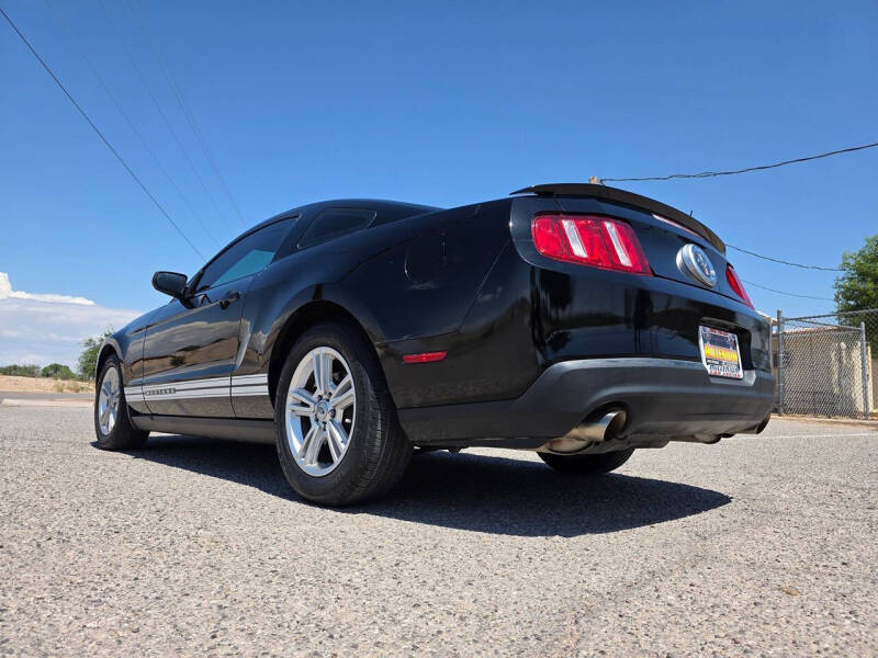 2011 Ford Mustang V6