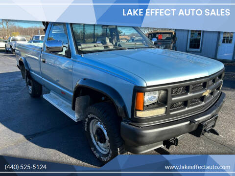 1992 Chevrolet C/K 1500 Series for sale at Lake Effect Auto Sales in Chardon OH