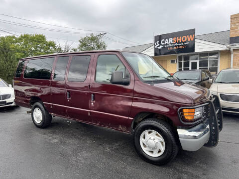 2004 Ford E-Series E-350 SD XLT