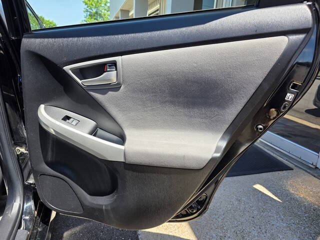 2013 Toyota Prius Three