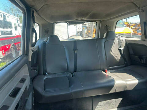 2014 AM General MV-1