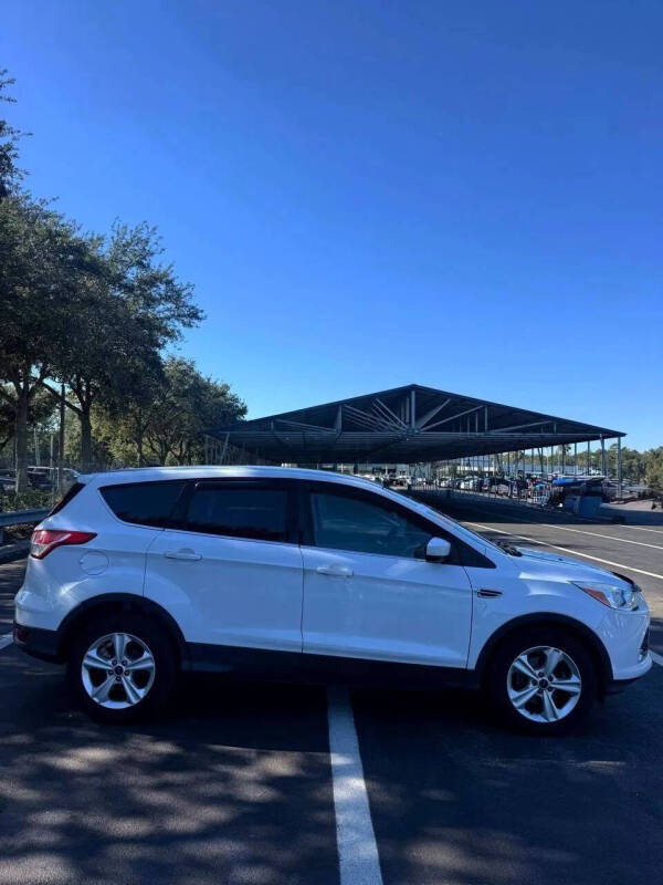 2015 Ford Escape SE