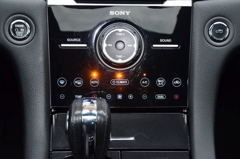 2019 Ford Taurus Limited