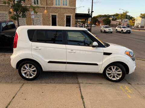 2013 Kia Soul +