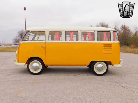 1975 Volkswagen Type 2