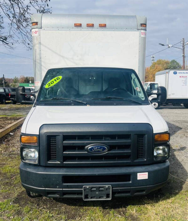 2016 Ford E-Series